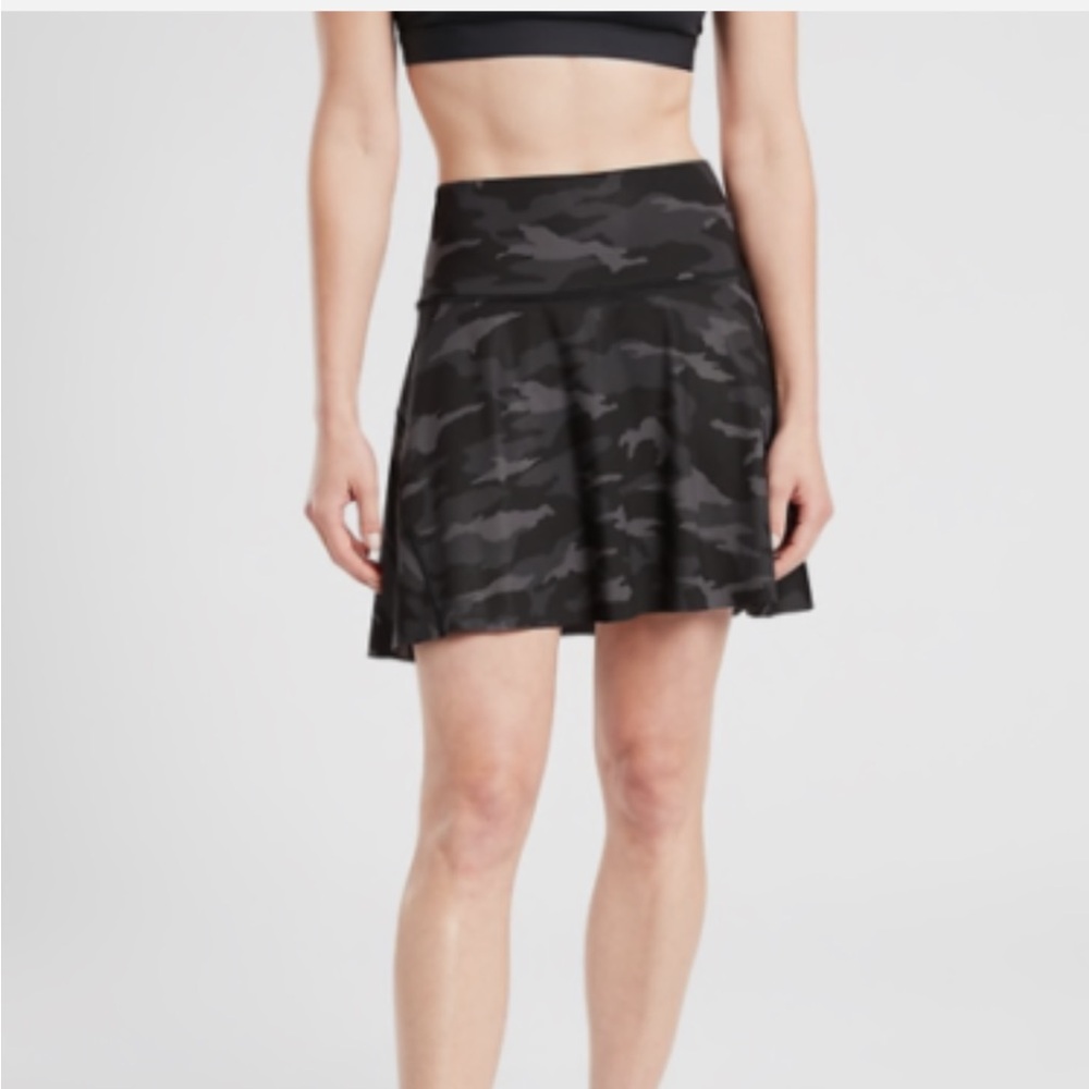 Athleta Ace Printed Camo Tennis Skort 15.5 small